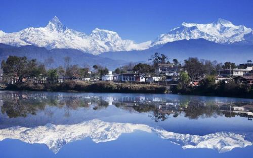 Kashmir-Unveiling-the-Majestic-Paradise-on-Earth